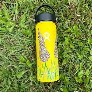 Hand painted hydro flask yellow with purple flowers and bee